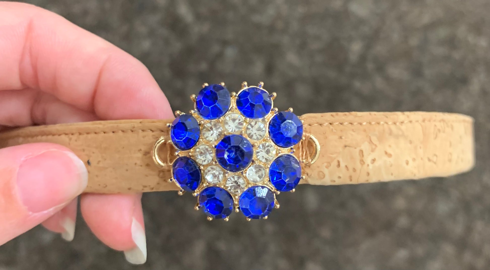 Serre-tête en liège bijoux fleur bleu épaisseur bandeau normal zoomé